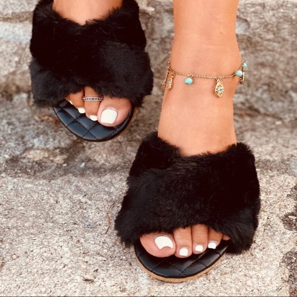 criss cross fluffy sandals